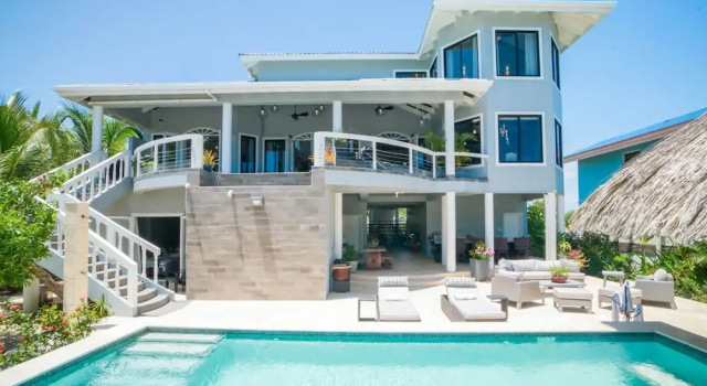 Вилла Luxury Oceanfront Villa w 2 Pools Beach Pier