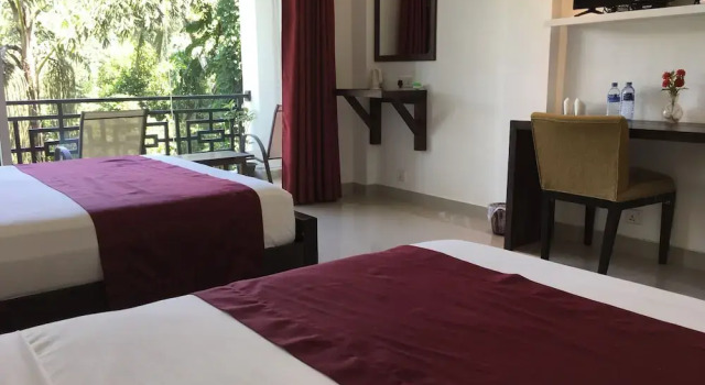 Семейный номер Standard с балконом и с видом на реку Kandy Rivers Edge Nature Resort