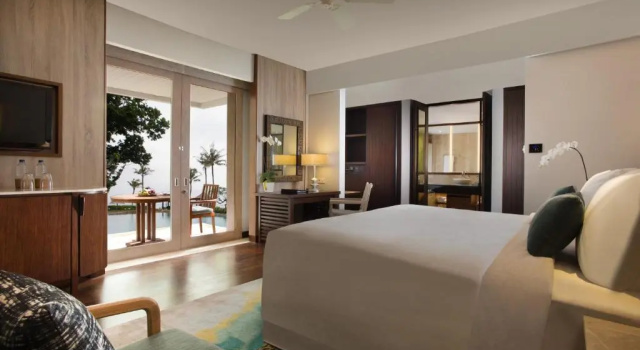 Двухместный люкс Lagoon Access Conrad Bali