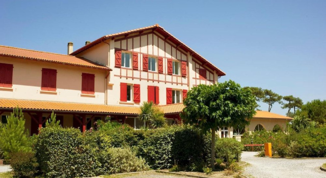 Village Vacances La Forêt des Landes, Rezerwuj Bed and Breakfast Tarnos Côte landaise