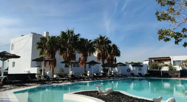 Sandy's Paradise Infinity, Забронировать Отель Тхира периферия Южные Эгейские острова