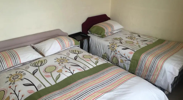 Crossways Hotel