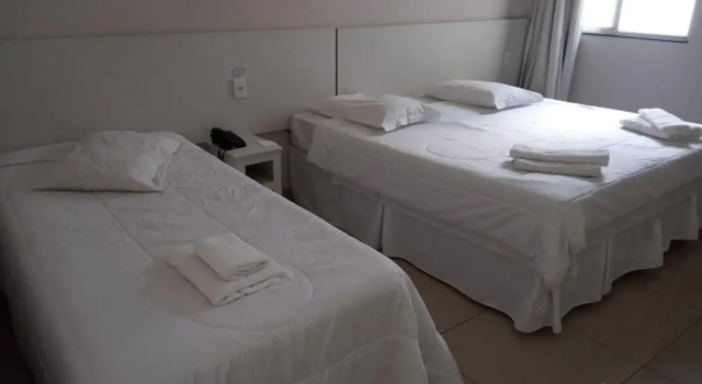 Hotel Alzira Imperial, Забронировать Отель Недорогие отели Минас-Жерайс, недорогие