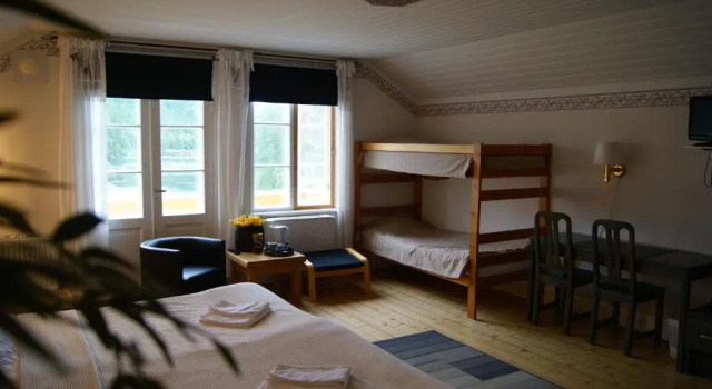 Четырёхместный номер Economy Lugnet Malung Hotell