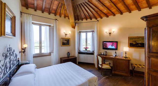 Двухместный номер Superior с видом на реку Hotel Mulino di Firenze - WorldHotels Crafted