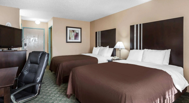 Standard Vierer Zimmer Quality Inn