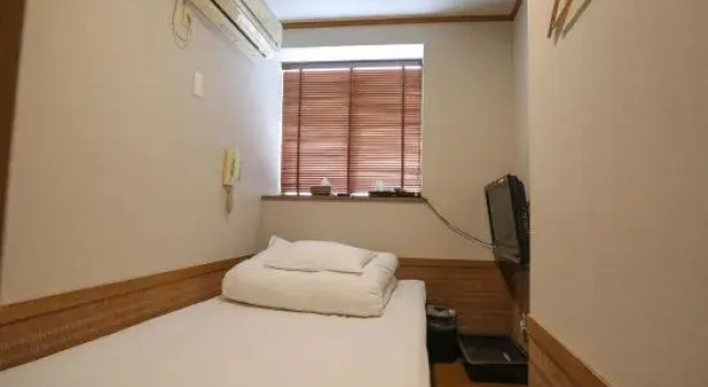 Putit Hotel Cosmos, Забронировать Отель Токио Токийский столичный округ, рядом с Shinkomutsumi Shopping Street