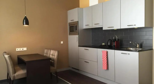 Апартаменты Standard Golden Mansion Apartment Hotel