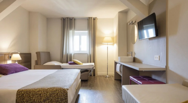 Номер Economy Hotel Alexandra