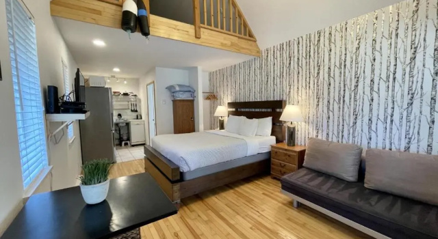 Коттедж West Coast Cabin