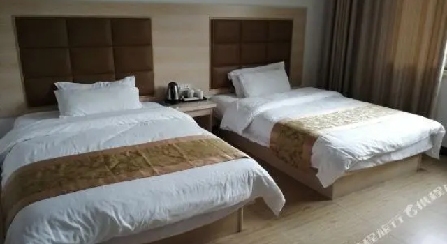 Xiangcun Inn, Забронировать Отель Гуйлинь Гуанси