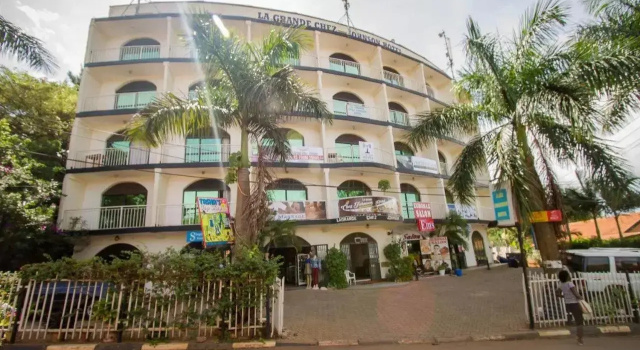 Номер Deluxe La Grand Chez Johnson Hotel Muyenga