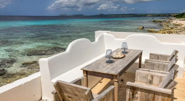 Люкс с видом на океан One Ocean Boutique Apartments & Suites Bonaire