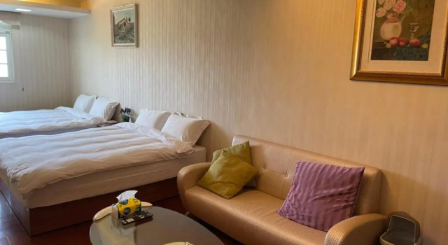 Четырёхместный номер Standard с балконом Jiao Xi Yi Dou Hot Spring B&B