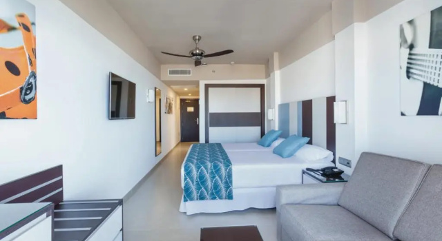 Двухместный номер Standard с частичным видом на море Hotel Riu Costa del Sol - All Inclusive