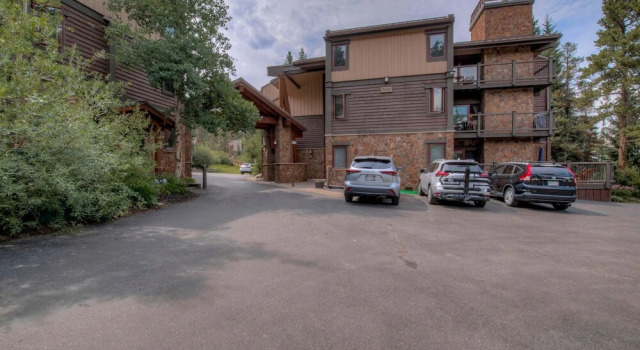 4 Oclock Ski in Ski out, Забронировать Отель Бизнес-отели Горнолыжного курорта Вейл, 4* 5*