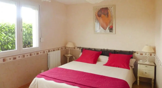 Nice Holiday Home Near the Beach, Hillion, Брондау Демалыс үйі Hillion Brittany