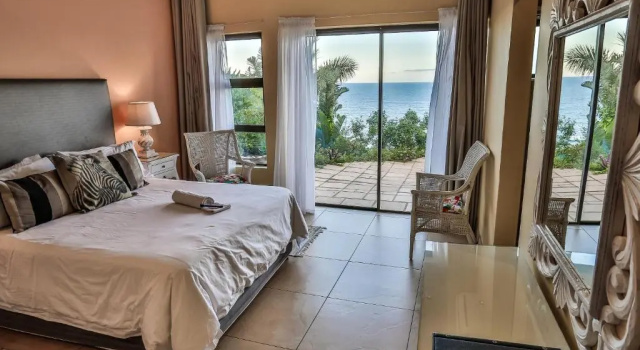 Zimbali View Eco Guesthouse, Забронировать Отель Отели Durban North Coast с парковкой, Парковка