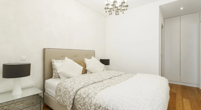 Barbadinhos Apartments in Lisbon Historic Neighborhood, Забронировать Апартаменты/квартира Сао-Висенти Лиссабон