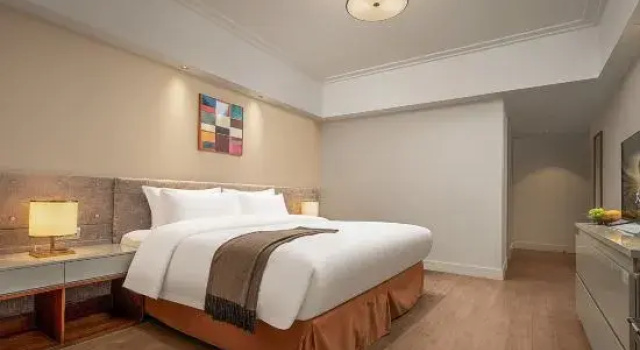 Люкс Superior Tianfu Square Serviced Suites by Lanson Place