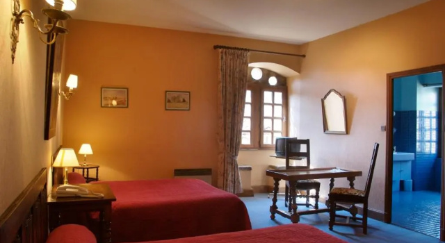 Standard Kahden hengen huone Hostellerie du Vieux Pérouges