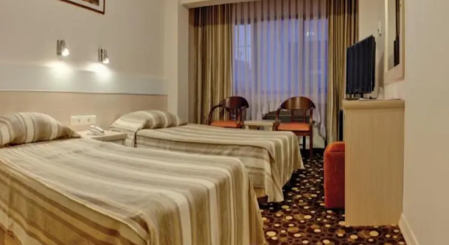 Двухместный номер Standard с балконом Yumukoglu Hotel