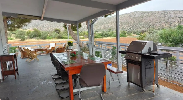 Коттедж Dolphin Bay Country House Lagonisi
