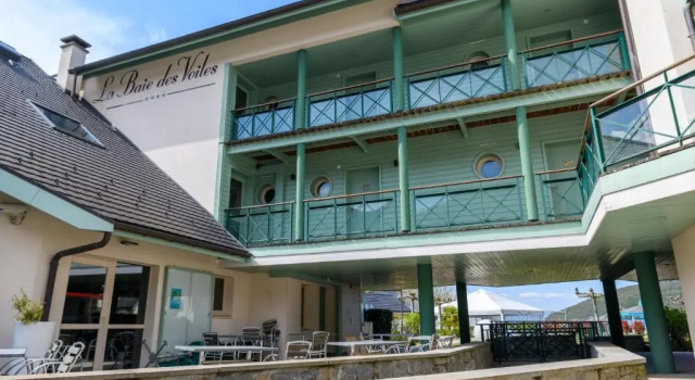 Rare : au bord du lac d’Annecy, cosy appartement en rez de jardin avec terrasse privative, Reservar Apartamento Duingt 