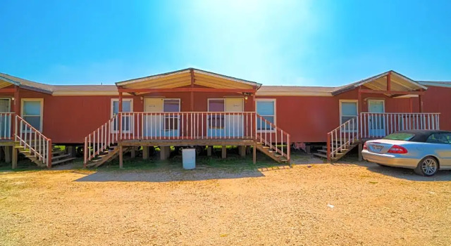 Grand Eagle Ford Lodge & Rv Park By Oyo, Rezervasyon Otel Nixon Teksas