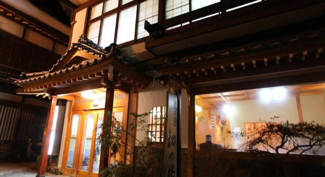 Hatsunoyu hotel, Забронировать Отель Отели Shimotakai с парковкой, Парковка