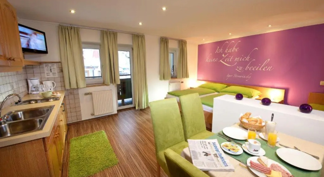Апартаменты с балконом GRUBERS, Hotel Appartments Gastein