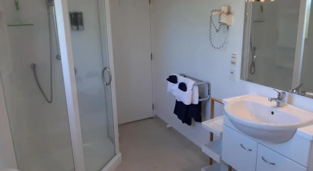 Четырёхместный номер Standard с балконом Bayside Motel Whitianga