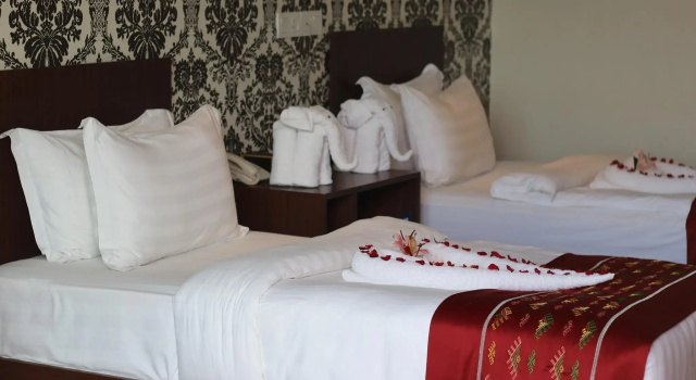 Mansu Hotel, Đặt Khách sạn Lashio Shan State