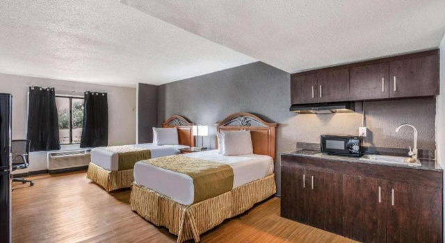 OYO Hotel Orlando Airport