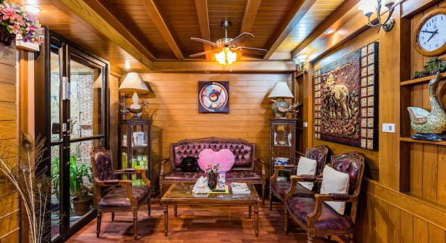 Baan Ratchapruek, Rezervasyon Misafirhane Ban Sam Kong Phuket