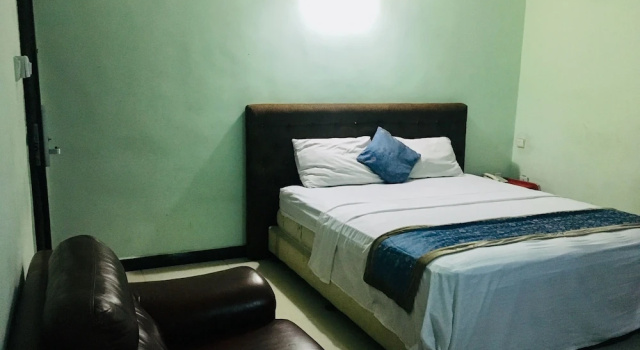 Номер Classic Golden Home Inn Hotel & Suites