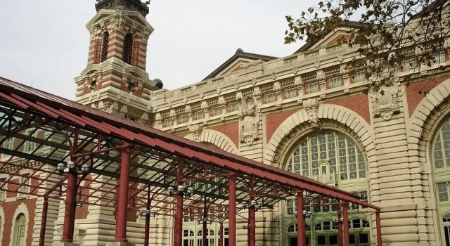 Cozy Central Park Pad Close To Trains & Shops!, Rezervovat Hotel Lower East Side New York, blízko American Museum of Natural History