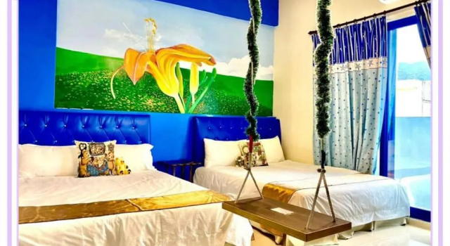 Вилла с видом на сад Santorini Family Themed Inn