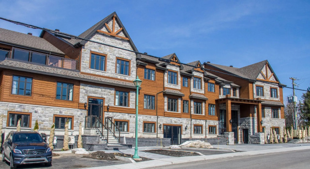 Le Viking Resort, Забронировать Курортный отель Эстерель Laurentians