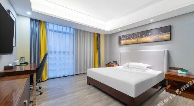 Люкс Premier Shiji Huayin Hotel
