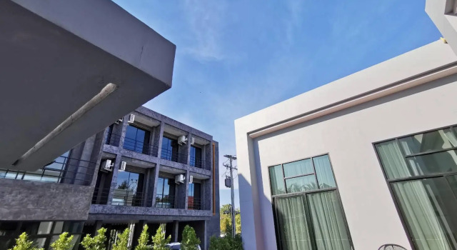 Lay Hotel, Rezervați Hotel Haad Chao Samran Petchaburi