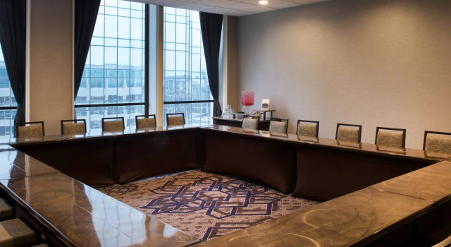 Sheraton Indianapolis City Centre Hotel