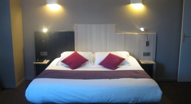 Inter-Hotel Alton, Забронировать Отель Saint Augustin Бордо