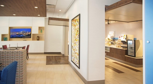 Holiday Inn Express & Suites Pittsburgh North Shore by IHG