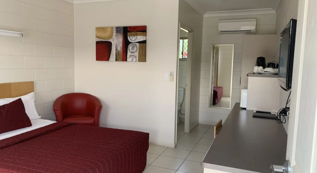 Collinsville Motel, Book Motel Collinsville Queensland
