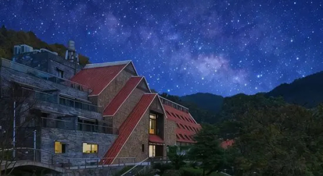 Thinking Land Lingyan Forest hotel, Prenota Hotel Dujiangyan Chengdu