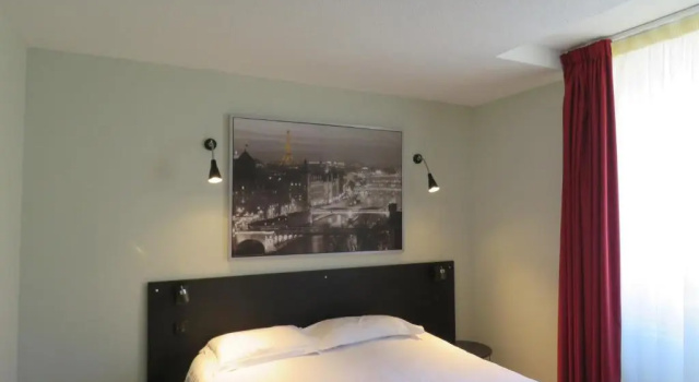 Номер Classic CITHÔTEL LE DAV Clermont-Ferrand Centre