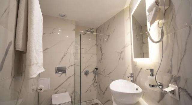Номер Comfort The Moon Boutique Hotel