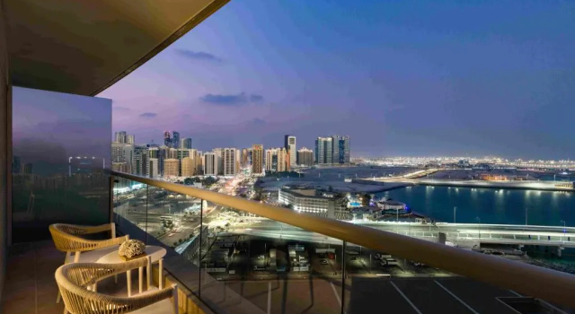 Апартаменты Spacious с 2 комнатами с балконом Beach Rotana – All Suites