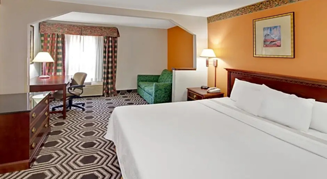 Двухместный люкс Halsted Inn and Suites Harvey - Chicago Southland